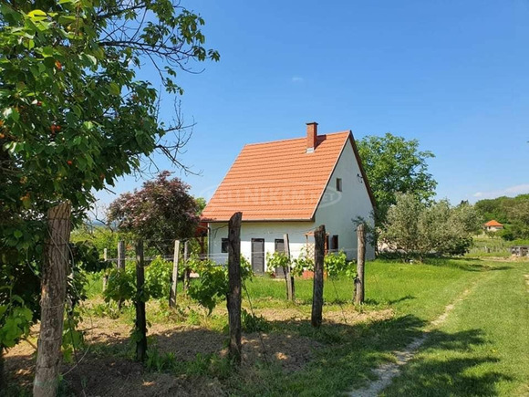 Wunderschönes Ferienhaus, immer bewohnbar in Harkány !! Ungarn - 10/11