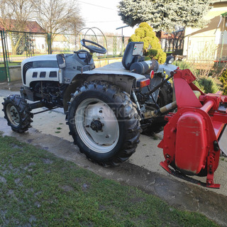 FOTON 254-es   25 le,  kerti traktor