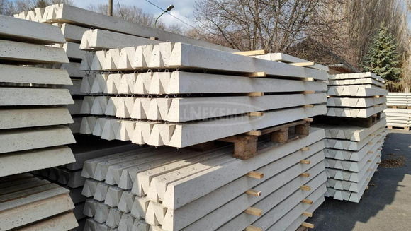 Vadháló drótkerítés kerítésdrót betonoszlop tüskésdrót tüskéshuzal ker - 2/8