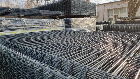 Vadháló drótkerítés kerítésdrót betonoszlop tüskésdrót tüskéshuzal ker - 4/8