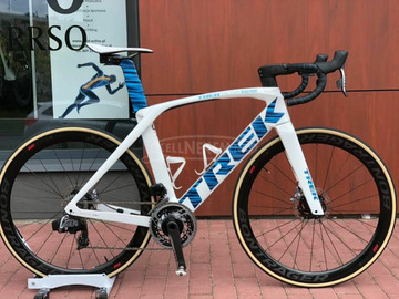 2023 Trek Madone SLR 6 eTap Gen 6