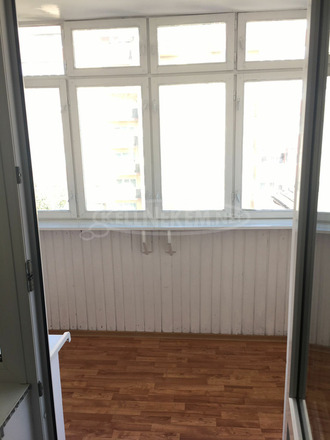 Kiadó 3 szobás felújított bútorozott tömbház lakás Csíkszeredában - 12/12