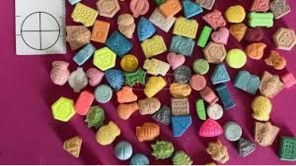 Ecstasy-Pillen online zu sehr günstigen Preisen erhältlich - 1/1