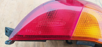 Honda Pantheon 125 - 150 2T hátsó lámpa balos