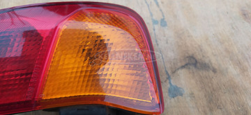 Honda Pantheon 125 - 150 2T hátsó lámpa balos