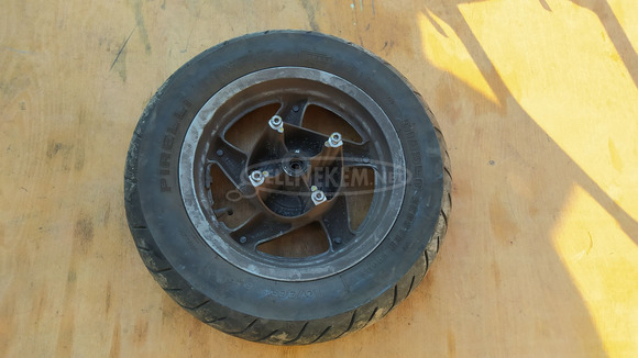 Honda Pantheon 125 - 150 2T első kerék - 3/8