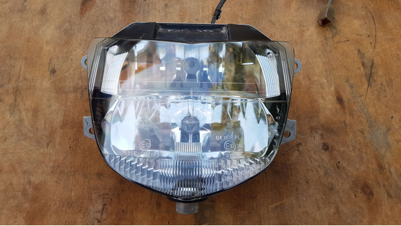 Honda Pantheon 125 - 150 2T első lámpa - 2/8