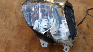 Honda Pantheon 125 - 150 2T első lámpa