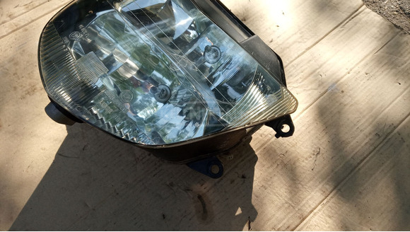 Honda Pantheon 125 - 150 2T első lámpa sérült - 3/9