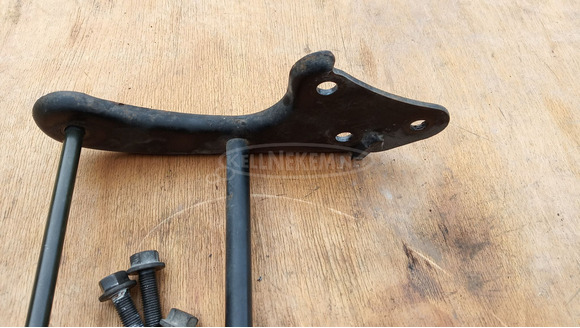 Yamaha Majesty 125 - 180 lengőkar Yamaha Majesty 125 - 180 lengőkar