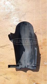 Yamaha Majesty 125 - 180 hátsó kerék feletti idom Yamaha Majesty 125 - 180 hátsó kerék feletti idom