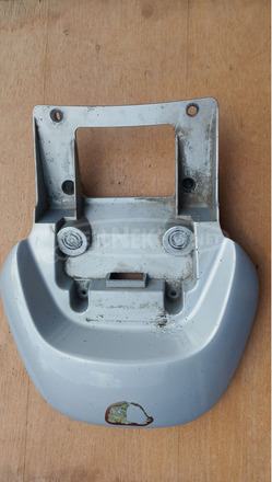 Yamaha Majesty 125 - 180 hátsó kapaszkodó Yamaha Majesty 125 - 180 hátsó kapaszkodó