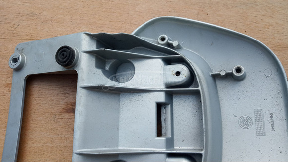 Yamaha Majesty 125 - 180 hátsó kapaszkodó Yamaha Majesty 125 - 180 hátsó kapaszkodó