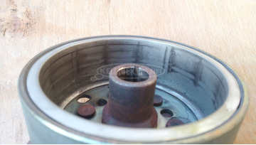 Yamaha Majesty 125 - 180 lendkerék