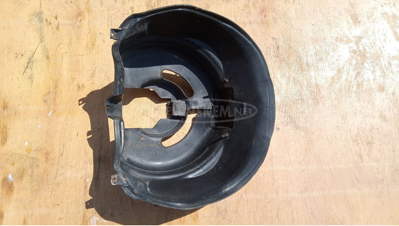 Yamaha Majesty 125 - 180 első kerék feletti idom Yamaha Majesty 125 - 180 első kerék feletti idom