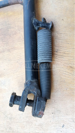 Yamaha Majesty 125 - 180 oldaltámasz Yamaha Majesty 125 - 180 oldaltámasz