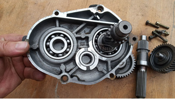 Yamaha Majesty 125 - 150 hátsó végáttétel dobfékes