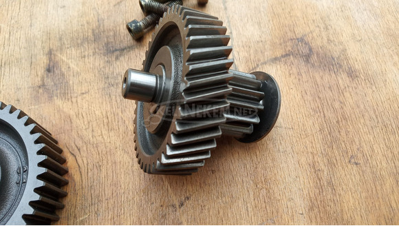 Yamaha Majesty 125 - 150 hátsó végáttétel dobfékes