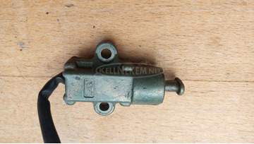 Yamaha Majesty 125 - 180 sztender kapcsoló Yamaha Majesty 125 - 180 sztender kapcsoló