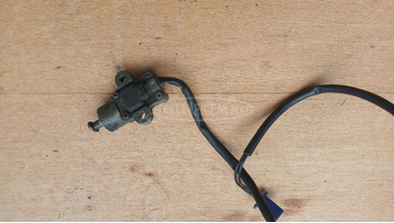 Yamaha Majesty 125 - 180 sztender kapcsoló Yamaha Majesty 125 - 180 sztender kapcsoló