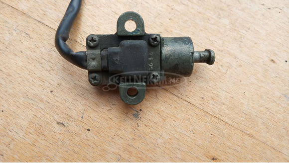 Yamaha Majesty 125 - 180 sztender kapcsoló Yamaha Majesty 125 - 180 sztender kapcsoló