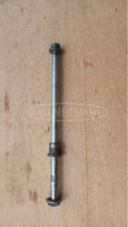 Yamaha Majesty 125 - 180 első keréktengely Yamaha Majesty 125 - 180 első keréktengely