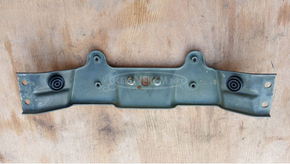 Yamaha Majesty 125 - 180 üzemanyag tank rögzítő vas Yamaha Majesty 125 - 180 üzemanyag tank rögzítő vas