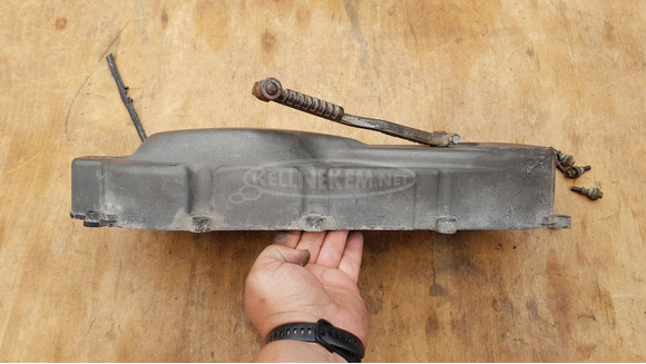 Malaguti Ciak 125 - 200 kuplung fedél - 9/10