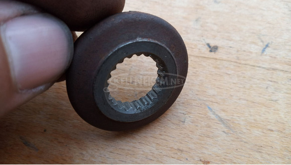 Malaguti Ciak Kymco People 125 - 200 berúgó köröm gyári Malaguti Ciak Kymco People 125 - 200 berúgó köröm gyári