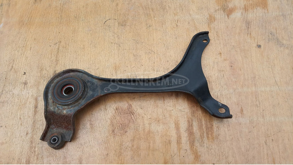 Malaguti Ciak 125 - 200 hátsó lengőkar Malaguti Ciak 125 - 200 hátsó lengőkar