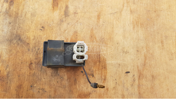 Kymco People S 125 - 200 első lámpa elektronika - 2/6