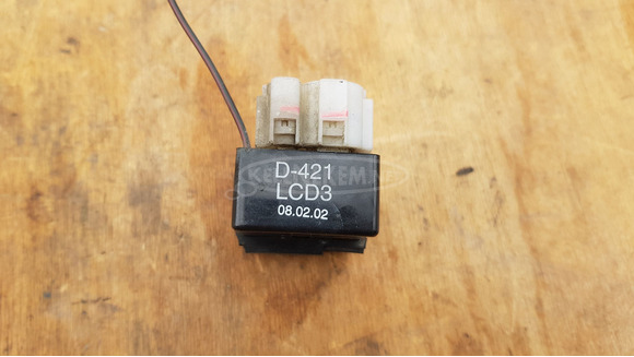 Kymco People S 125 - 200 első lámpa elektronika - 4/6