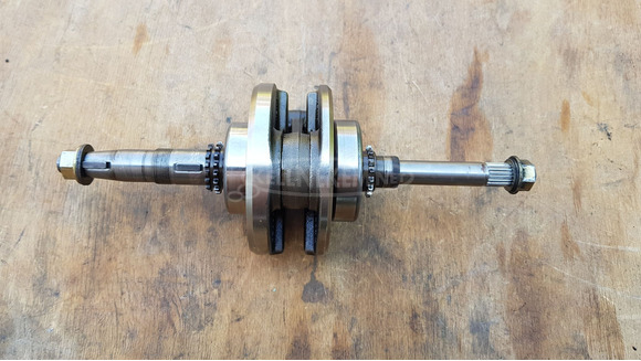 Kymco People S 125 - 150 főtengely - 8/10