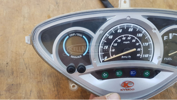 Kymco People S 125 - 200 km óra - 3/10