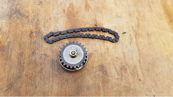 Kymco People S 125 - 200 olajpumpa - 1/5