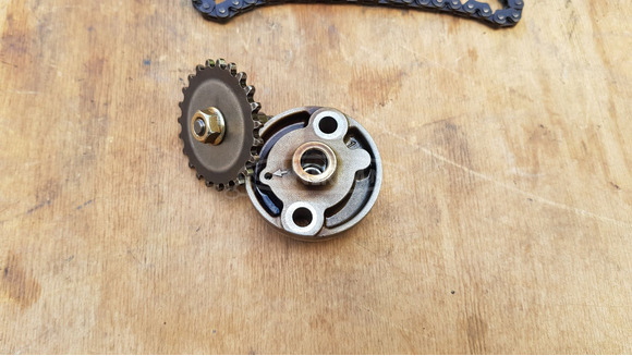 Kymco People S 125 - 200 olajpumpa - 4/5