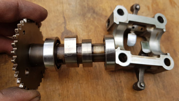 Kymco People S 125 - 150 vezérműtengely himbával