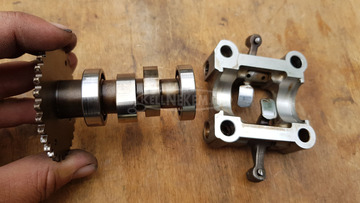 Kymco People S 125 - 150 vezérműtengely himbával