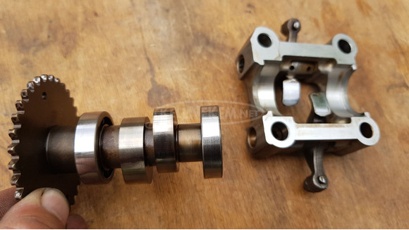 Kymco People S 125 - 150 vezérműtengely himbával - 4/10