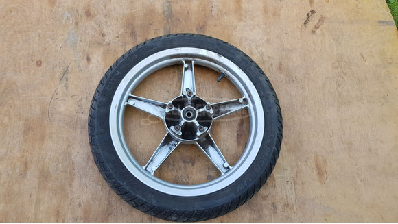 Kymco People S 125 - 200 első kerék - 4/7