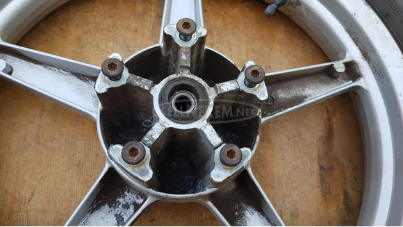 Kymco People S 125 - 200 első kerék - 5/7