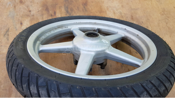 Kymco People S 125 - 200 első kerék - 7/7