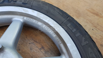 Kymco People S 125 - 200 hátsó kerék tárcsafékes