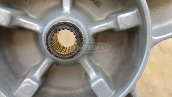 Kymco People S 125 - 200 hátsó kerék tárcsafékes - 6/9