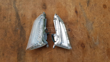 Kymco People S 50 - 200 első irányjelző pár