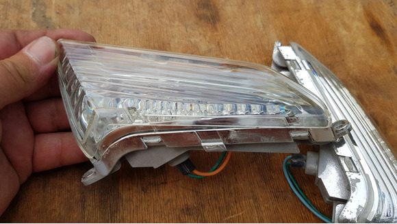 Kymco People S 50 - 200 első irányjelző pár - 3/9