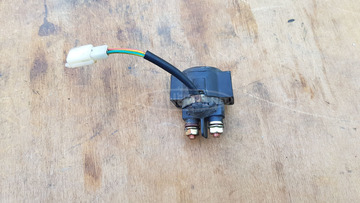 Kymco People S 125 - 200 indító relé