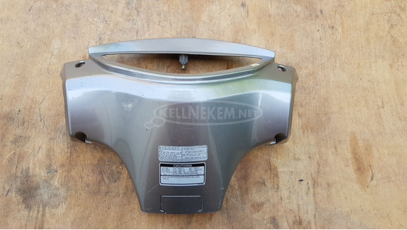 Kymco People S 125 - 200 kormány idom hátsó sérült - 1/8