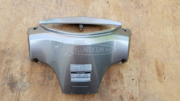 Kymco People S 125 - 200 kormány idom hátsó sérült