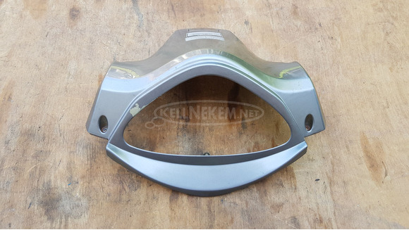 Kymco People S 125 - 200 kormány idom hátsó sérült - 2/8